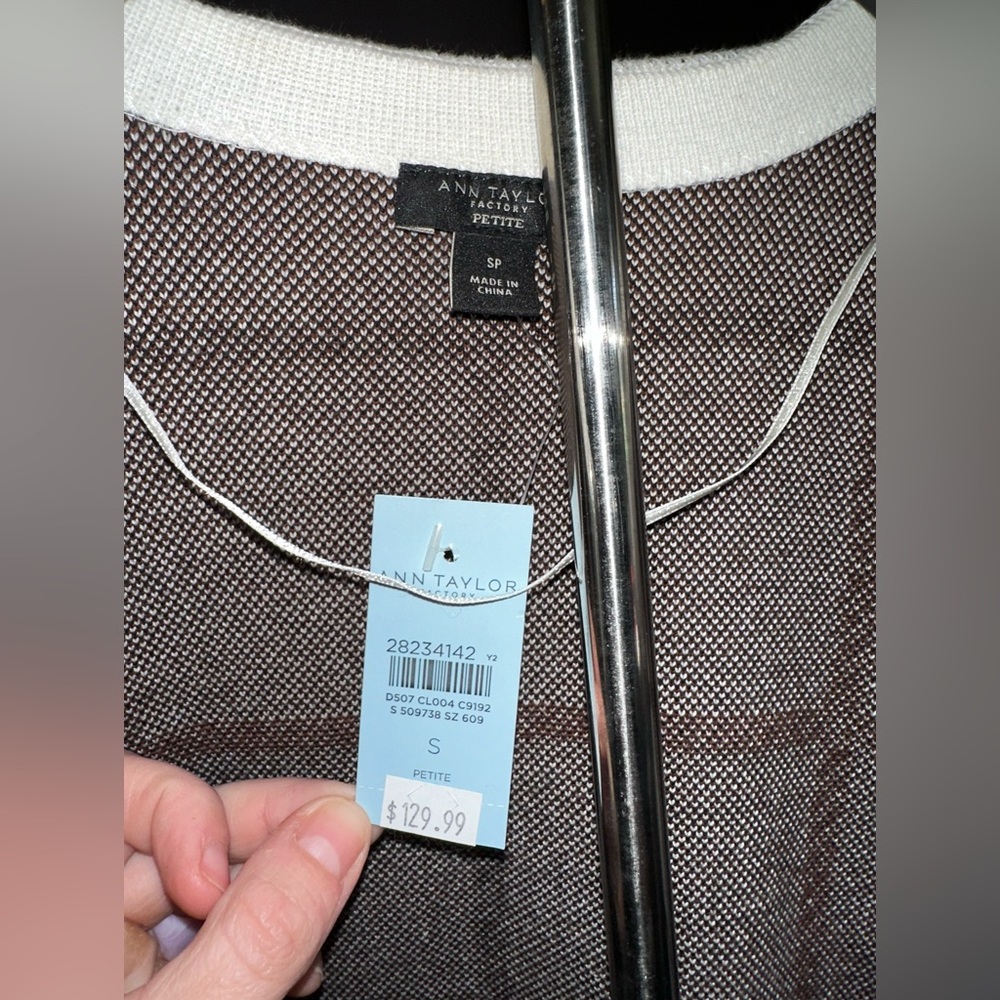 NWT!!. Ann Taylor Brown and White Textured Jacket - Picture 2 of 5